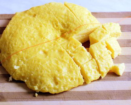 Мамалыга с сулугуни