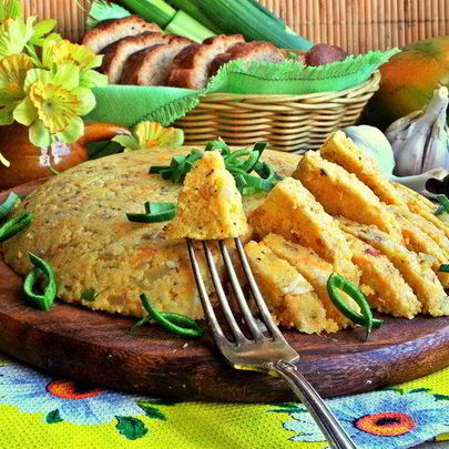 Полента с беконом и овощами