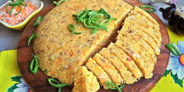 полента с беконом и овощами