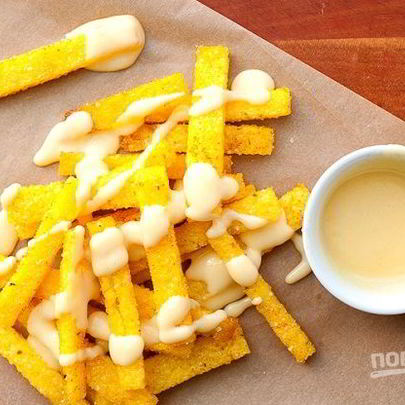 Полента с сырным соусом