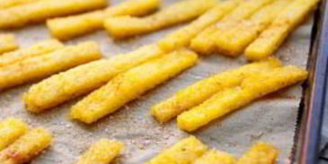 полента с сырным соусом