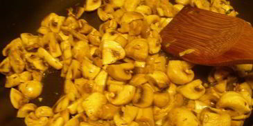 запеченная полента с грибами