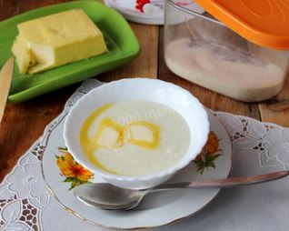 Манная каша на молоке без комочков классическая