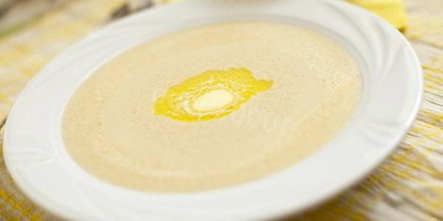 Рецепт манной каши на молоке без комочков