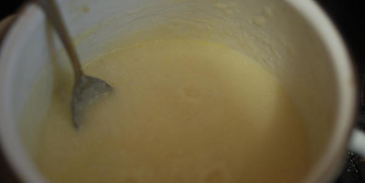 манная каша на молоке с желтком