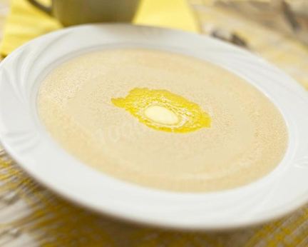 Манная каша на воде в мультиварке