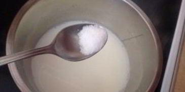 манная каша с комочками