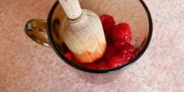 манная каша с малиной