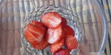 манная каша с ягодами