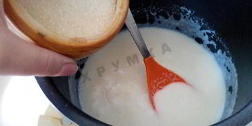манная каша в мультиварке на молоке и воде