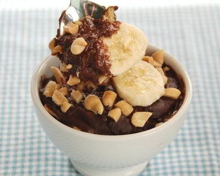 Шоколадная манная каша с банановым муссом
