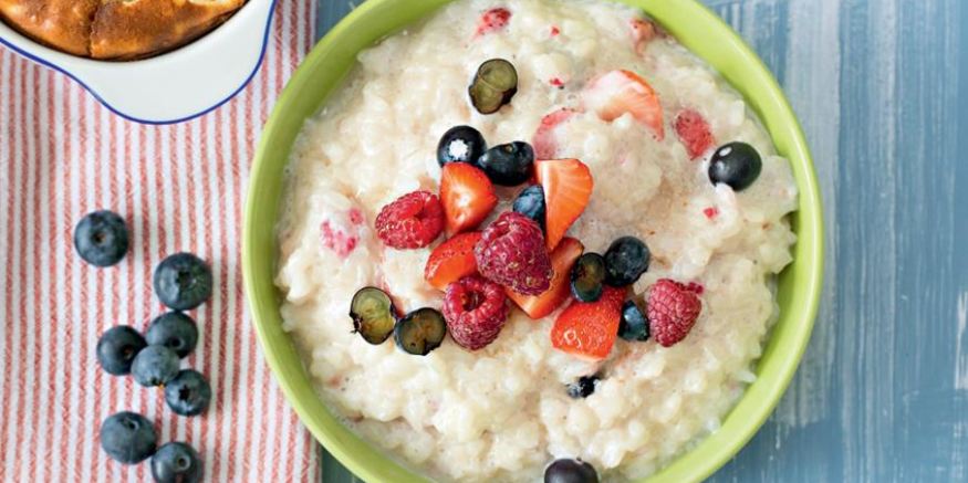 Рецепт молочной каши с ягодами