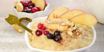 датская овсянка с кусочками фруктов