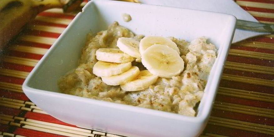 Рецепт овсяной каши с бананом