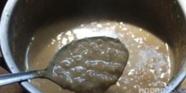 овсяная каша с карамелью и бананом