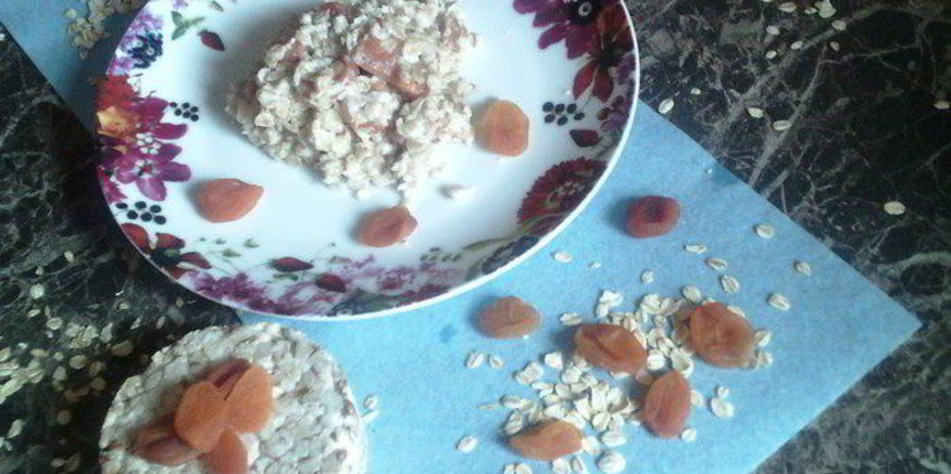 Рецепт овсяной каши с курагой