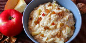 овсяная каша с яблоками