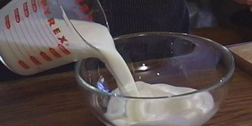 овсяная каша с ягодами и сухофруктами