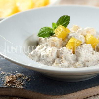 Овсянка с йогуртом и апельсином
