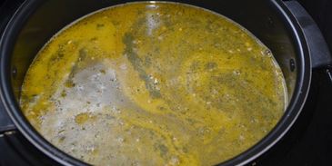 перловая каша с говяжьей тушенкой в мультиварке