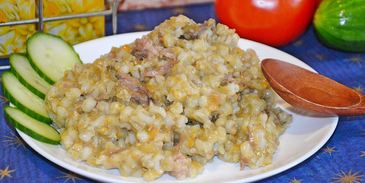 перловая каша с говяжьей тушенкой в мультиварке