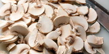 перловая каша с грибами и беконом