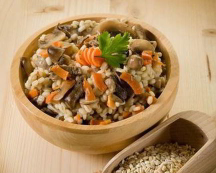 Перловая каша с курицей и грибами