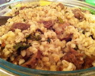 Перловая каша с мясом, грибами и овощами