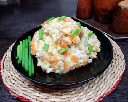 Перловая каша с тушенкой в мультиварке