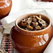 Рецепт Перловой каши в горшочках с грибами