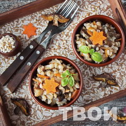 Перловка с грибами