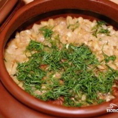 Перловка с мясом в горшочке