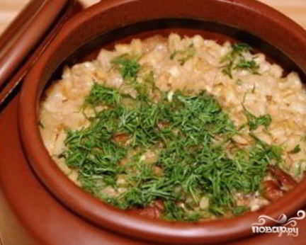 Перловка с мясом в горшочке