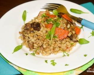 Перловка с мясом