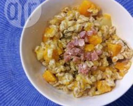 Перловка с тыквой и грудинкой