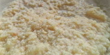 каша пшенная, запеченная под персиком