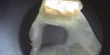 пшенная каша с фруктовым соусом