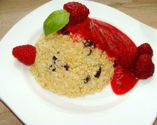 Пшенная каша с малиной