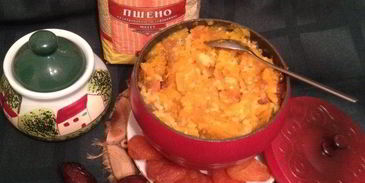пшенная каша с тыквой и сухофруктами