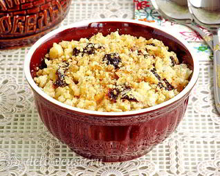Рисовая каша с черносливом и орехами в мультиварке