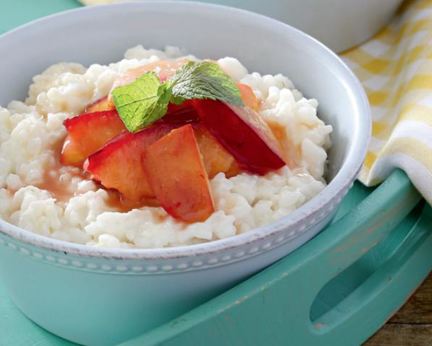 Рисовая каша с фруктами