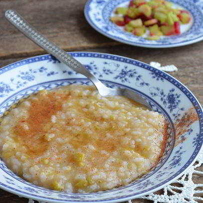 Рисовая каша с ревенем