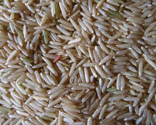 Рисовая каша с яблоками и инжиром