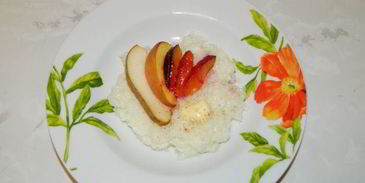 рисовая каша с запеченными фруктами