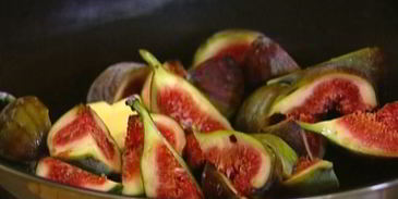 рисовая каша со свежим инжиром и пряностями