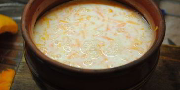 тыквенная каша, запеченая в горшочке