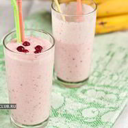 Рецепт Бананова-клубничного коктейль