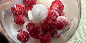 бананово-клубничный коктейль