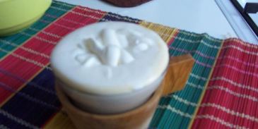 чай с молоком и коньяком