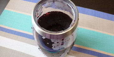 черничный холодный чай с мятой и базиликом